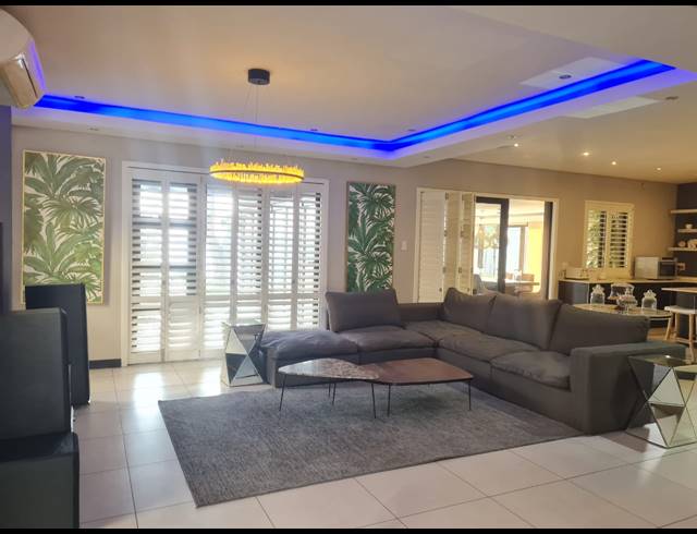 4 BEDROOM HOUSE TO LET IN MZINGAZI GOLF ESTATE